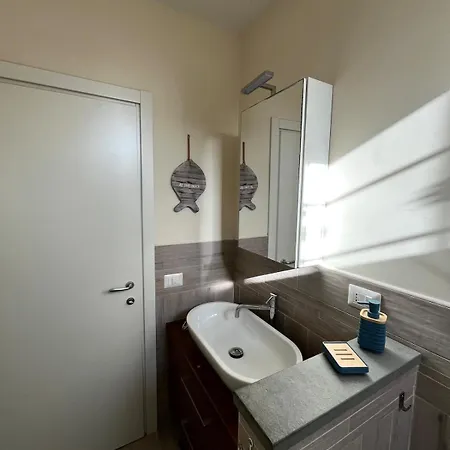 Acqua Marina Sea View Apartment